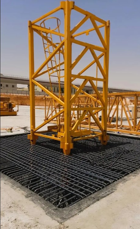 تاجير او بيع رافعة برجية تور كرين نوع ليبهير 280 اي سي اتش